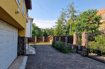 Casă - 6 camere de vanzare SEMICENTRAL - Mures anunturi imobiliare Mures