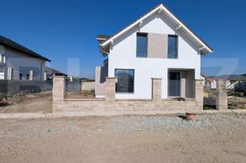 Vilă - 4 camere de vanzare ALBA IULIA - Alba anunturi imobiliare Alba