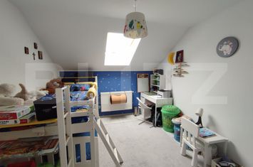 Apartament 3 camere de vanzare SUCEAVA - Suceava anunturi imobiliare Suceava