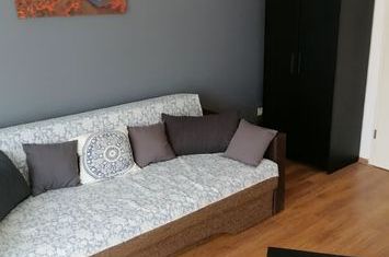 Garsonieră de vanzare BRASOV - Brasov anunturi imobiliare Brasov