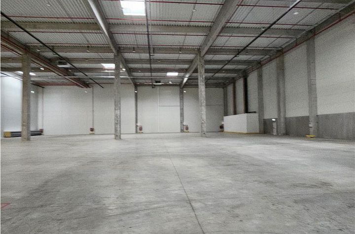 Spațiu industrial de inchiriat VEST - Brasov anunturi imobiliare Brasov