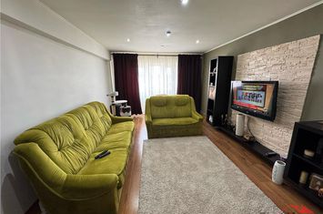 Apartament 3 camere de vanzare SUD - Vrancea anunturi imobiliare Vrancea