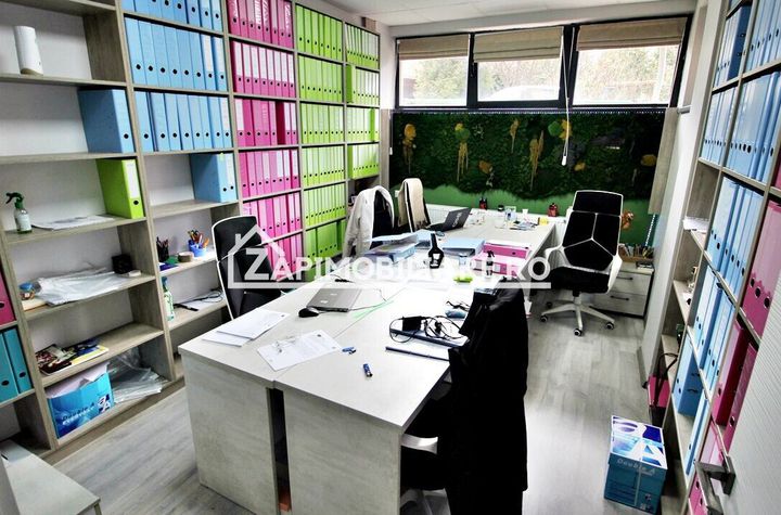 Spatiu comercial in clădire nouă,220 mp utili ,zona Dambu anunturi imobiliare Mures