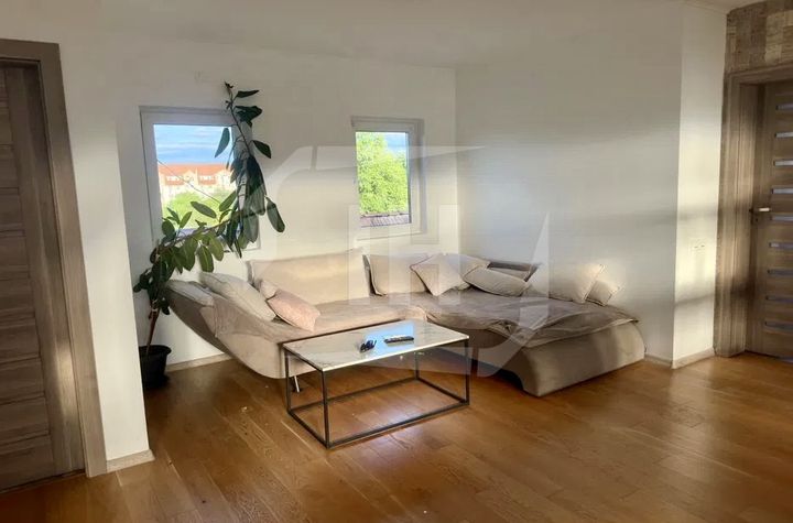 Apartament 3 camere de inchiriat CLUJ-NAPOCA - Cluj anunturi imobiliare Cluj