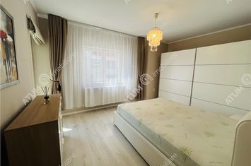 Apartament 3 camere de vanzare SIRETULUI - Sibiu anunturi imobiliare Sibiu
