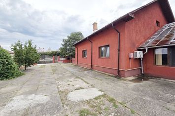 VANZARE VILA - 300 MP. UTILI - TEREN 862 MP. - GAESTI anunturi imobiliare Dambovita