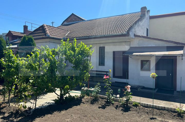 Casă - 3 camere de vanzare TARGU MURES - Mures anunturi imobiliare Mures