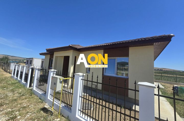 Casă individuală de vânzare în zona Micești - Alba Iulia, 4 camere anunturi imobiliare Alba