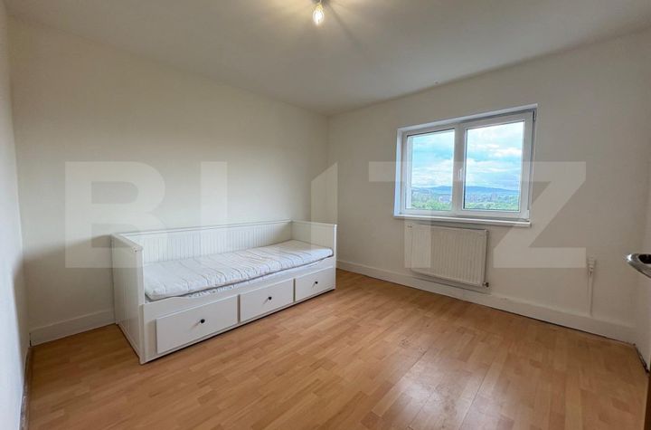 Apartament 3 camere de vanzare CLUJ-NAPOCA - Cluj anunturi imobiliare Cluj
