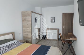 Apartament cu 3 camere, loc de parcare,centrala proprie anunturi imobiliare Timis