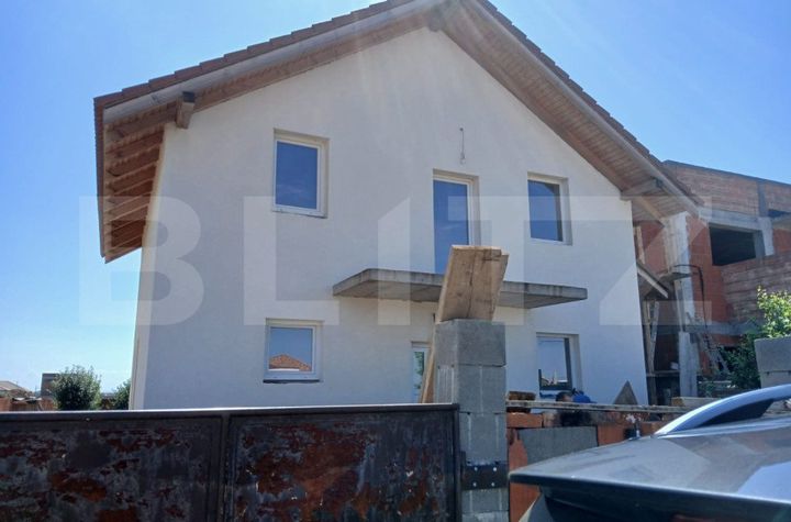 Casă - 4 camere de vanzare ORADEA - Bihor anunturi imobiliare Bihor