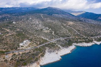 Teren construibil 12.264 mp în Aliki, la 80 m de mare anunturi imobiliare Grecia