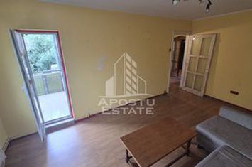 Apartament 3 camere, etaj 2/4, 2 balcoane, centrala proprie, Lipovei anunturi imobiliare Timis