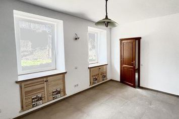 Casă - 3 camere de inchiriat CENTRAL - Brasov anunturi imobiliare Brasov