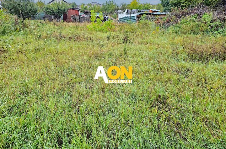 Teren intravilan, 500 mp, deschidere la doua strazi, zona Giro anunturi imobiliare Alba