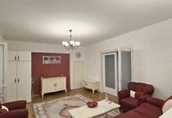 790 €, Apartament 3 camere