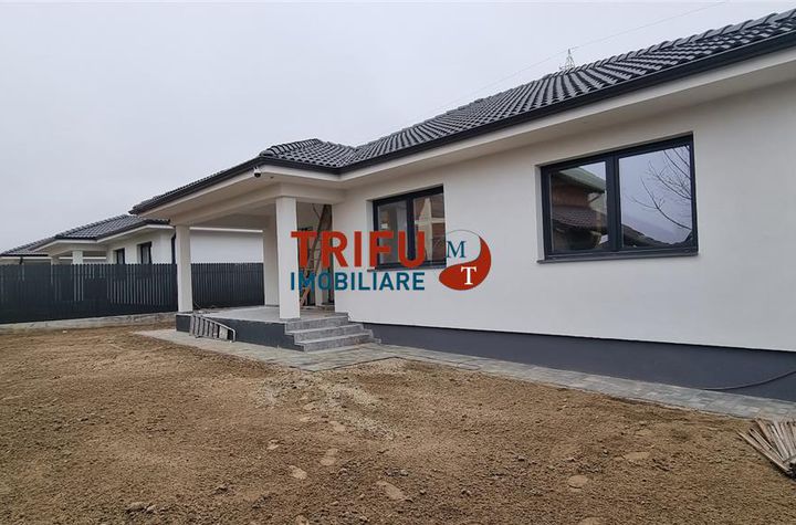 Casă - 4 camere de vanzare CENTRAL - Alba anunturi imobiliare Alba