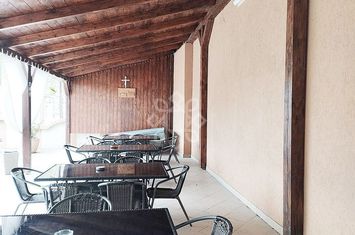 Restaurant, sala de evenimente de inchiriat in Baile 1Mai Bihor anunturi imobiliare Bihor