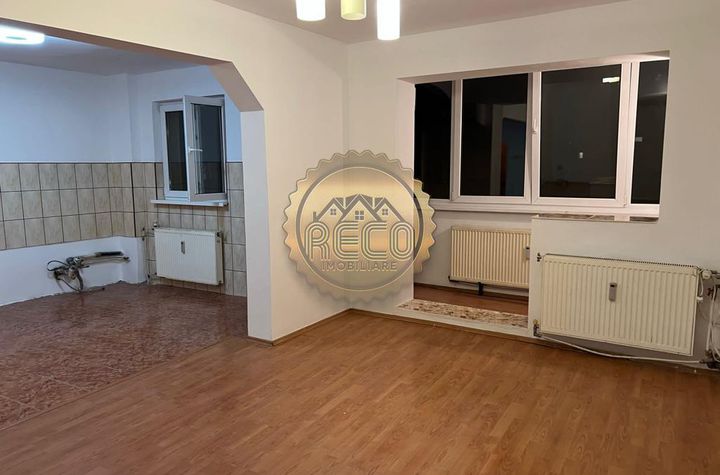 Apartament 3 camere de vanzare NUFARUL - Bihor anunturi imobiliare Bihor