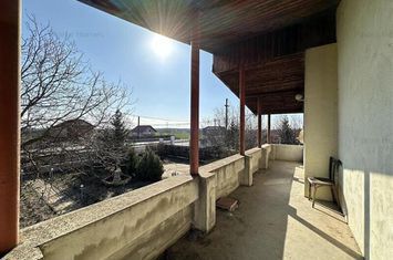 Vilă P+1 si teren 2000 Mp - Calugareni DN5 anunturi imobiliare Bucuresti