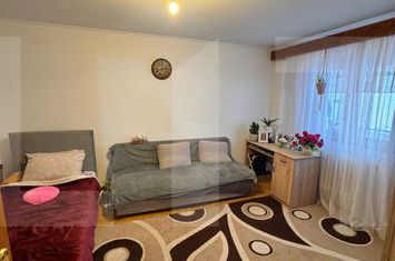 Apartament 4 camere de vanzare BOTOSANI - Botosani anunturi imobiliare Botosani