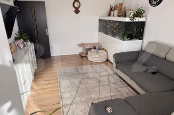 Apartament 3 camere de vanzare TRACTORU - Brasov anunturi imobiliare Brasov
