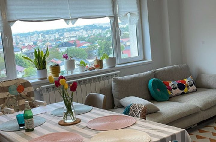 Apartament 3 camere de vanzare IASI - Iasi anunturi imobiliare Iasi
