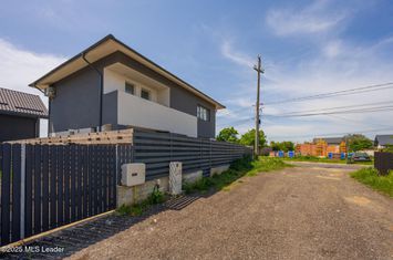 Casă modernă 3 dormitoare,140m,living generos, loc piscină-Balotești anunturi imobiliare Bucuresti