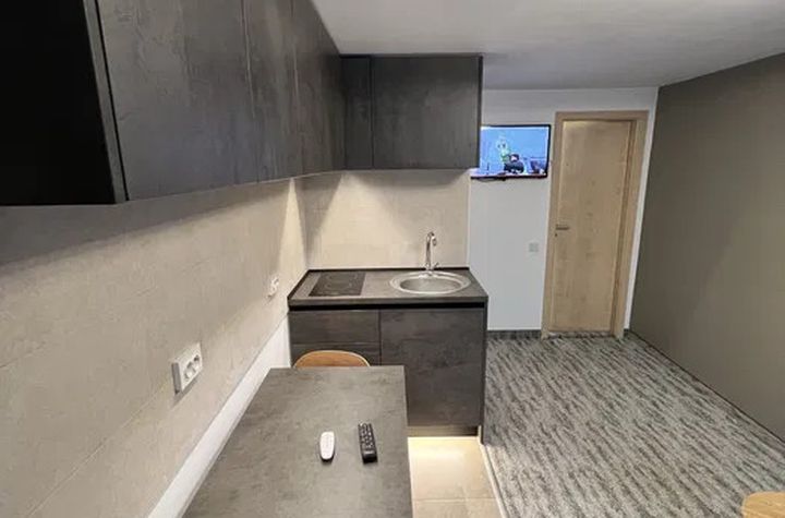 Garsonieră de inchiriat TRACTORU - Brasov anunturi imobiliare Brasov