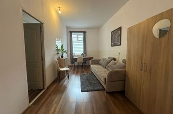Apartament 2 camere 55mp - Zona magazinului Central anunturi imobiliare Cluj