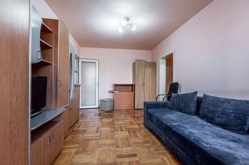 Apartament 2 camere de vanzare AUREL VLAICU - Arad anunturi imobiliare Arad