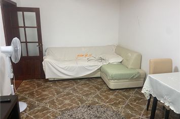 Apartament 3 camere de vanzare CENTRAL - Vrancea anunturi imobiliare Vrancea