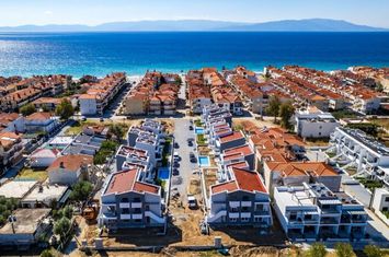 Apartament nou pe 2 niveluri, 69 mp — Paralia Ofriniou anunturi imobiliare Grecia