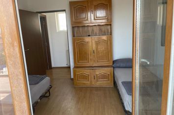 0 % comision, Apartament 3 camere, etaj 2/3, zona Plevnei anunturi imobiliare Cluj