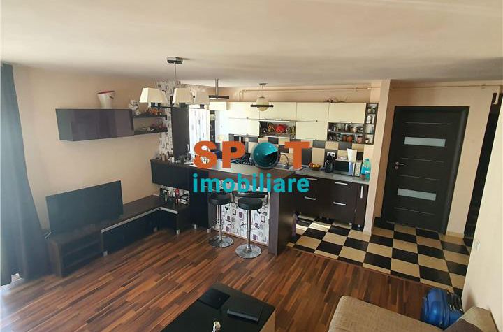 Apartament 2 camere de vanzare FLORESTI - Cluj anunturi imobiliare Cluj