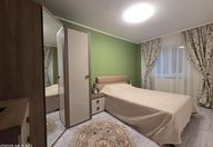 450 €, Apartament 3 camere