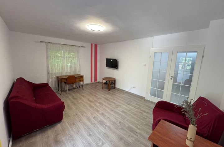 Apartament 3 camere de inchiriat IASI - Iasi anunturi imobiliare Iasi