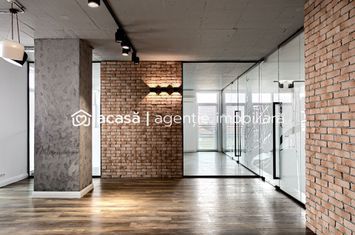 De vânzare spațiu de birouri ultracentral Arad Plazza anunturi imobiliare Arad