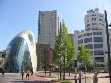 Eindhoven, orăşelul olandez a cărui faimă mondială a fost construită de gigantul Philips