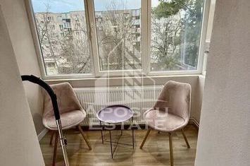 Apartament 3 camere, Centrala Proprie, loc parcare, zona Aradului anunturi imobiliare Timis