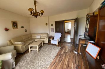 Vanzare apartament 4 camere 98mp ultracentral Piata Unirii metrou anunturi imobiliare Bucuresti