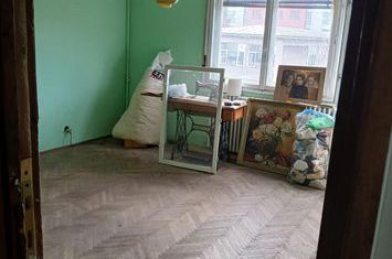 Vanzare apartament patru camere garaj boxa Palatul Cotroceni anunturi imobiliare Bucuresti