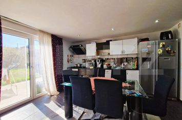 Casă - 4 camere de vanzare APAHIDA - Cluj anunturi imobiliare Cluj