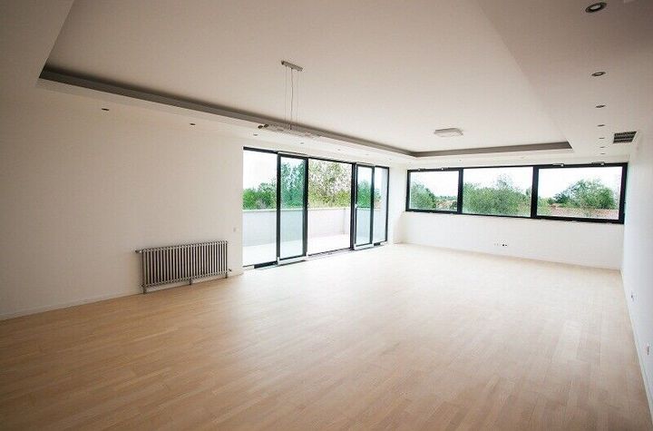 Apartament 4 camere, parcare, zona Floreasca anunturi imobiliare Bucuresti