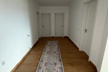 Apartament 4 camere de vanzare RADAUTI - Suceava anunturi imobiliare Suceava