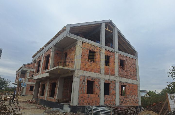 DUPLEX P+1+M-150 MP TEREN-SCOLII anunturi imobiliare Bucuresti