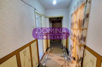 Apartament 3 camere de vanzare 9 MAI - Gorj anunturi imobiliare Gorj