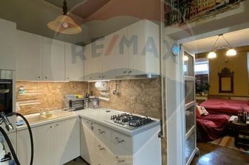 Vanzare apartament centrul istoric  str. Dr. Ioan Lupas anunturi imobiliare Sibiu