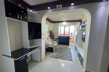 LUX - pe - strada Mariuca - 3 - camere - 67 mp - parcare - inclusa anunturi imobiliare Bucuresti