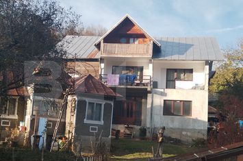 Vilă - 7 camere de vanzare TARGOVISTE - Dambovita anunturi imobiliare Dambovita